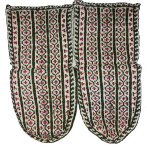 Persische handgewebte Wollsocken für Damen, gestrickt von Farhad