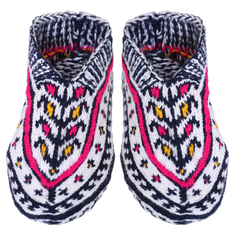 Aserbaidschanische Häkelslippers für Damen aus Acrylfaser, gestrickt Modell Dastbaf