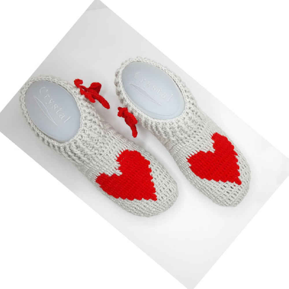 Häkelslippers für Damen aus Wolle, gestrickt Modell Ghalb