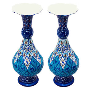 Set aus 2 dekorativen Kupfervasen, handbemalt mit Persischer Minakari-Emaille Erika
