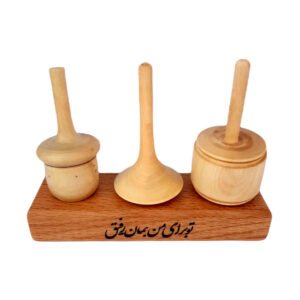 Set aus 3 handgefertigten persischen Holzkreiseln – Elegante traditionelle Spielzeuge