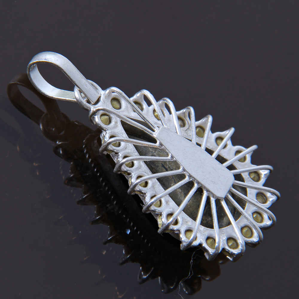 Persischer Silberanhänger mit Türkis-Edelstein Nil