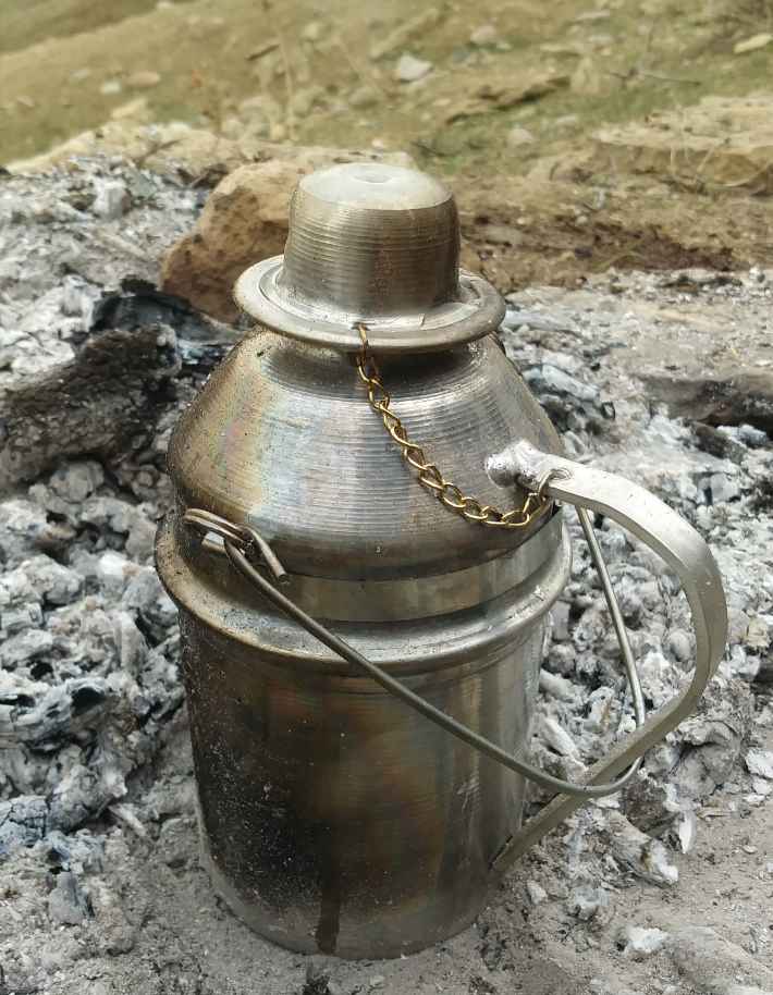 Leichter 0,8-Liter Campingkessel – Kompakt und Ideal für Lagerfeuer