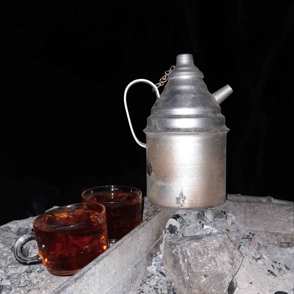 Leichter 1,5-Liter Campingkessel – Ideal für Lagerfeuer