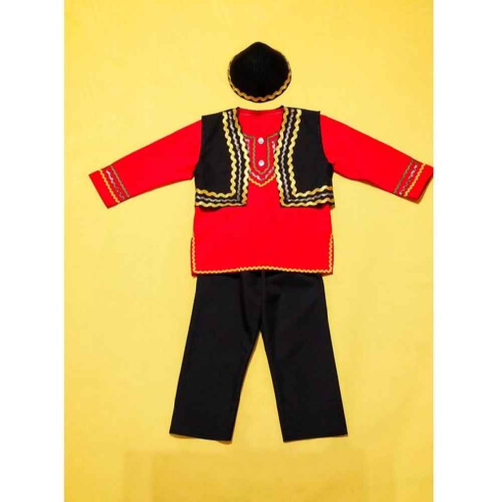 Traditionelles Kleidungsset für persische Jungen