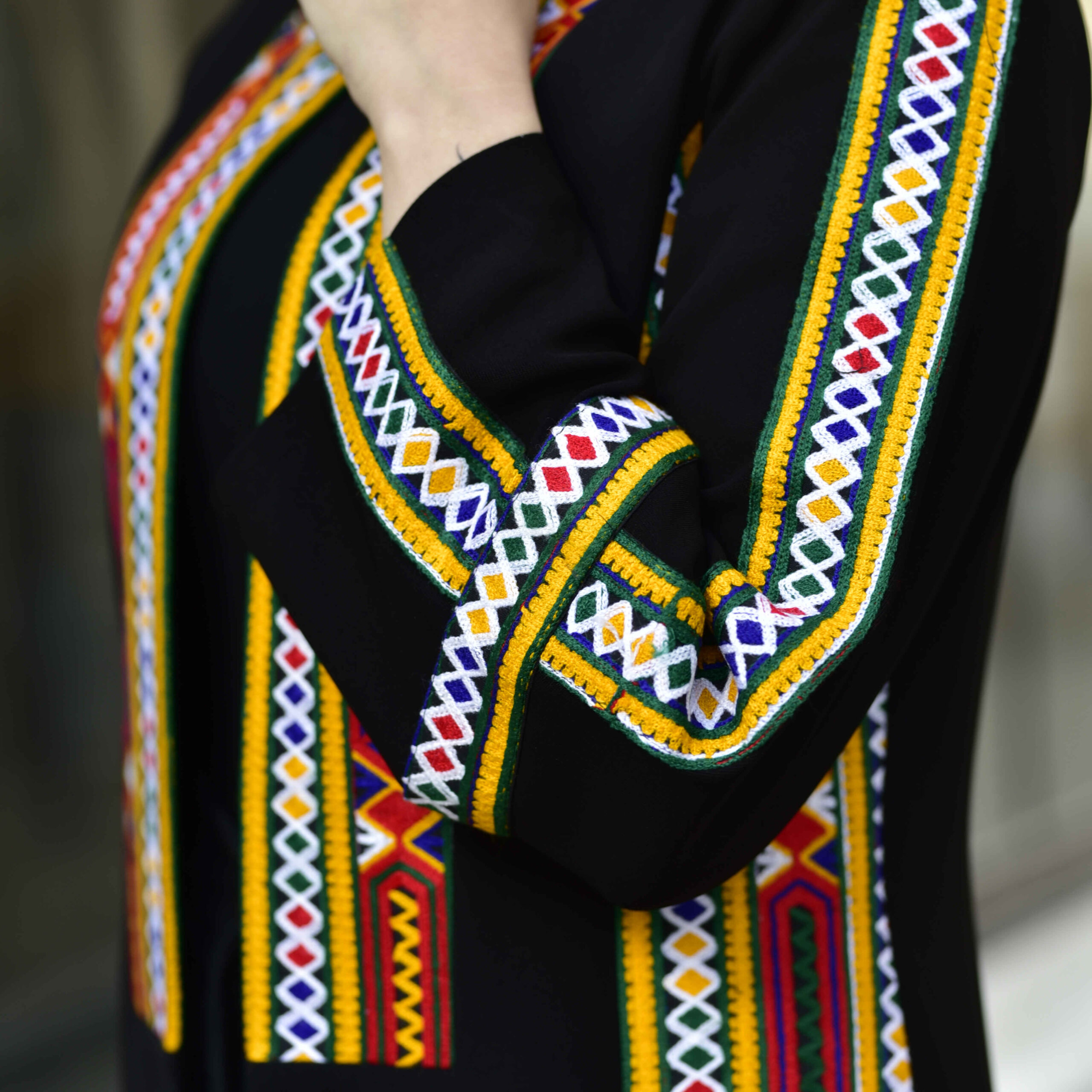 Persischer bestickter Manto & Hosen Modell Jasmine