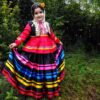 Traditionelles Gilaki-Kleidungsset für persische Mädchen