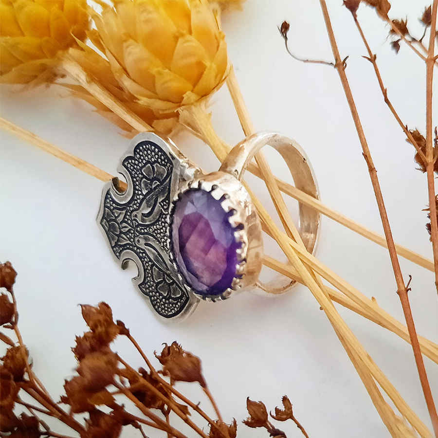Traditioneller persischer lila Amethyst Silberring für Damen