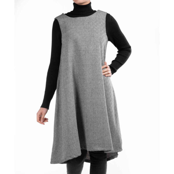 Damenmode Kleid – geeignet für jeden Figurtyp, Modell Ravak