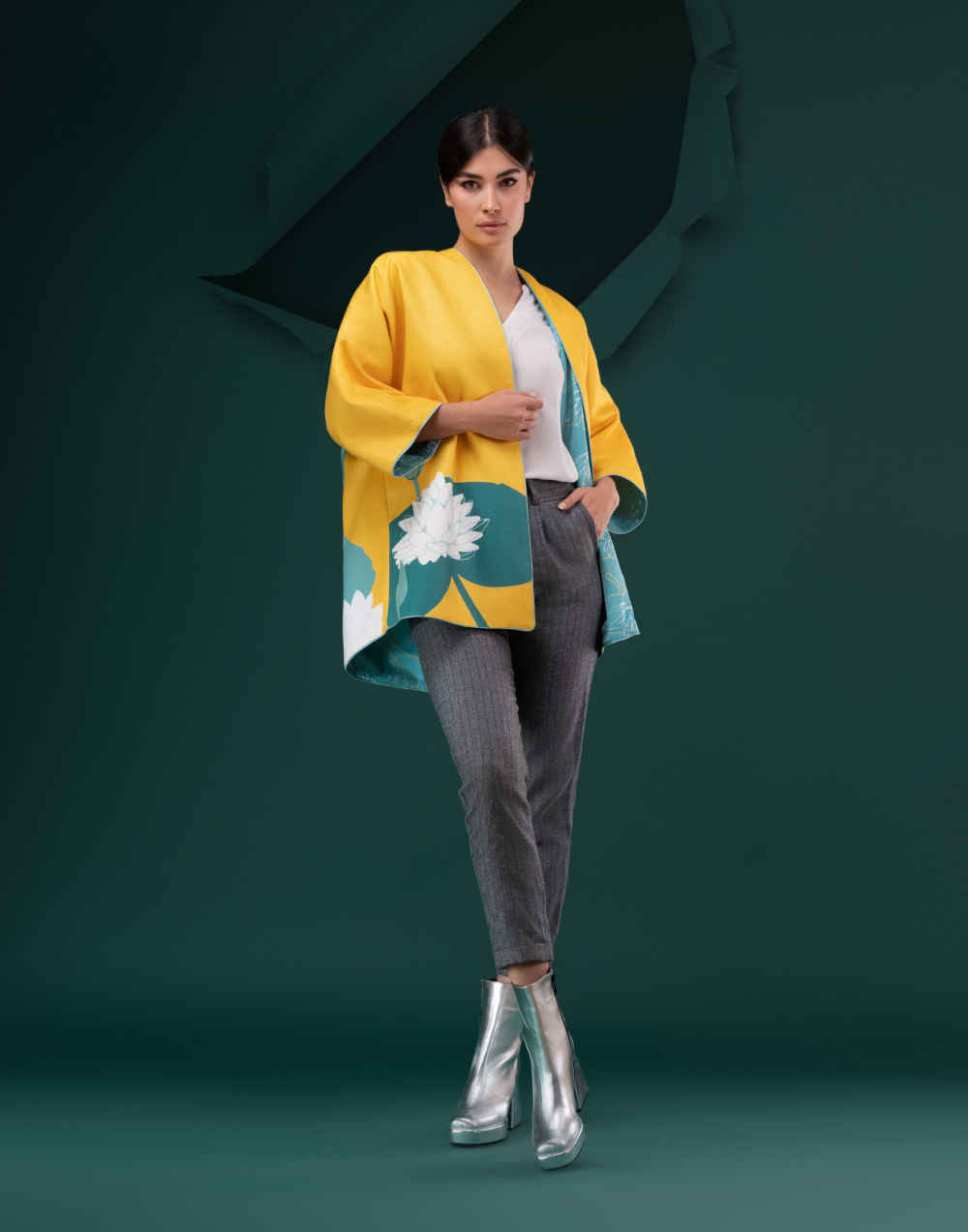 Persischer Manto Modell Lotus