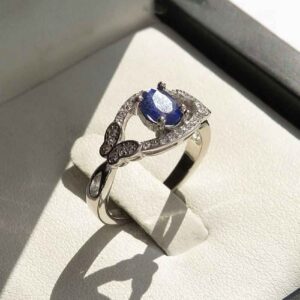 Blauer Rubin Verlobungs-Silberring Bliss für Damen Kamand