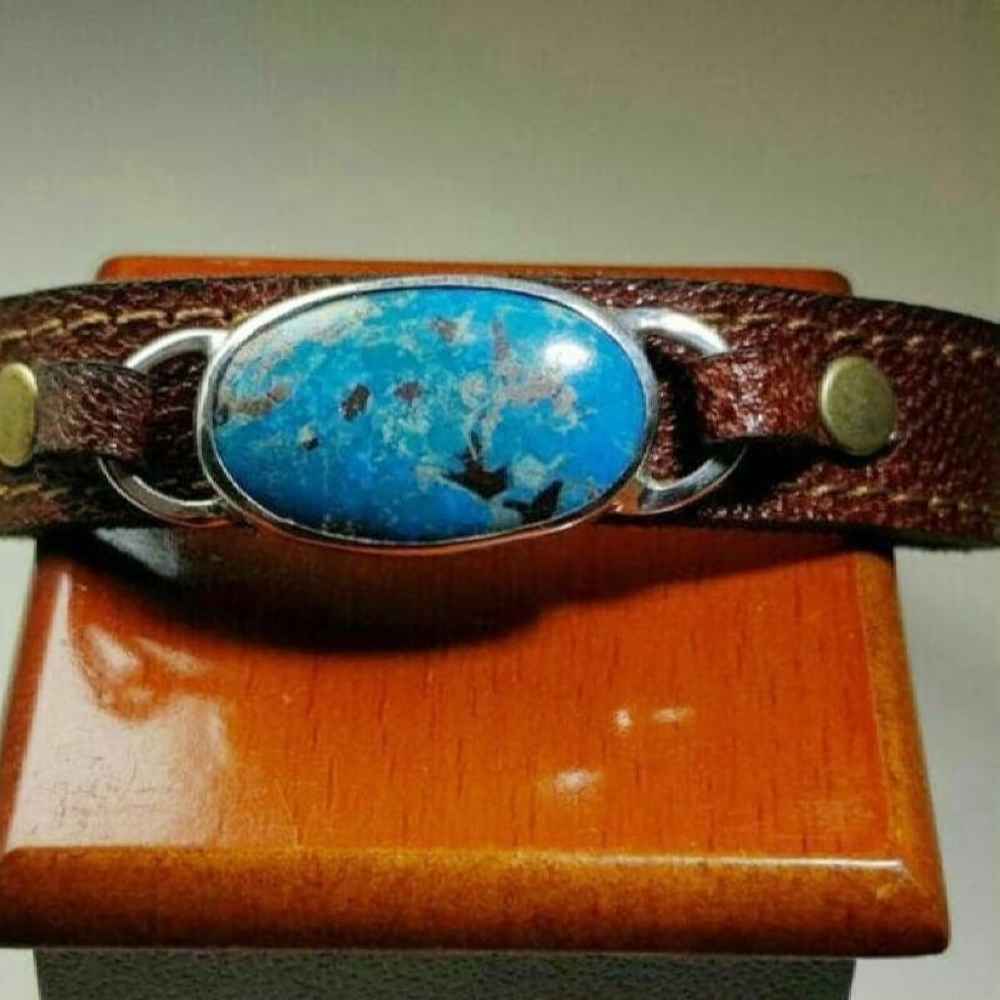 Lederarmband für Männer mit Türkis-Edelstein