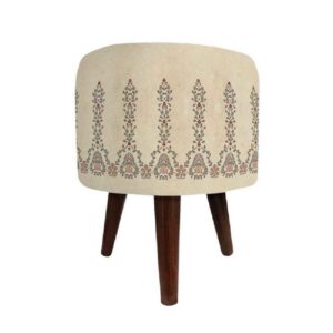 Runder Samt-Hocker mit Holzbeinen, inspiriert von persischer Kunst, Creme Eslimi