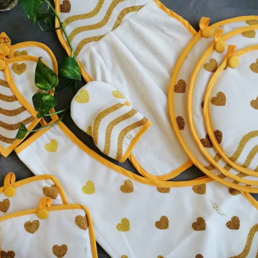 15-teiliges Schürzenset Modell Aysan