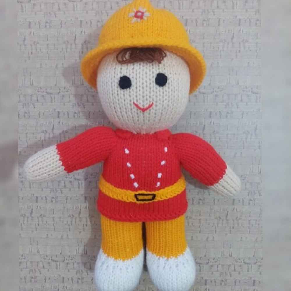 Amigurumi Handgemachte Gehäkelte Puppe – Feuerwehrmann | Weiches Kuscheltier