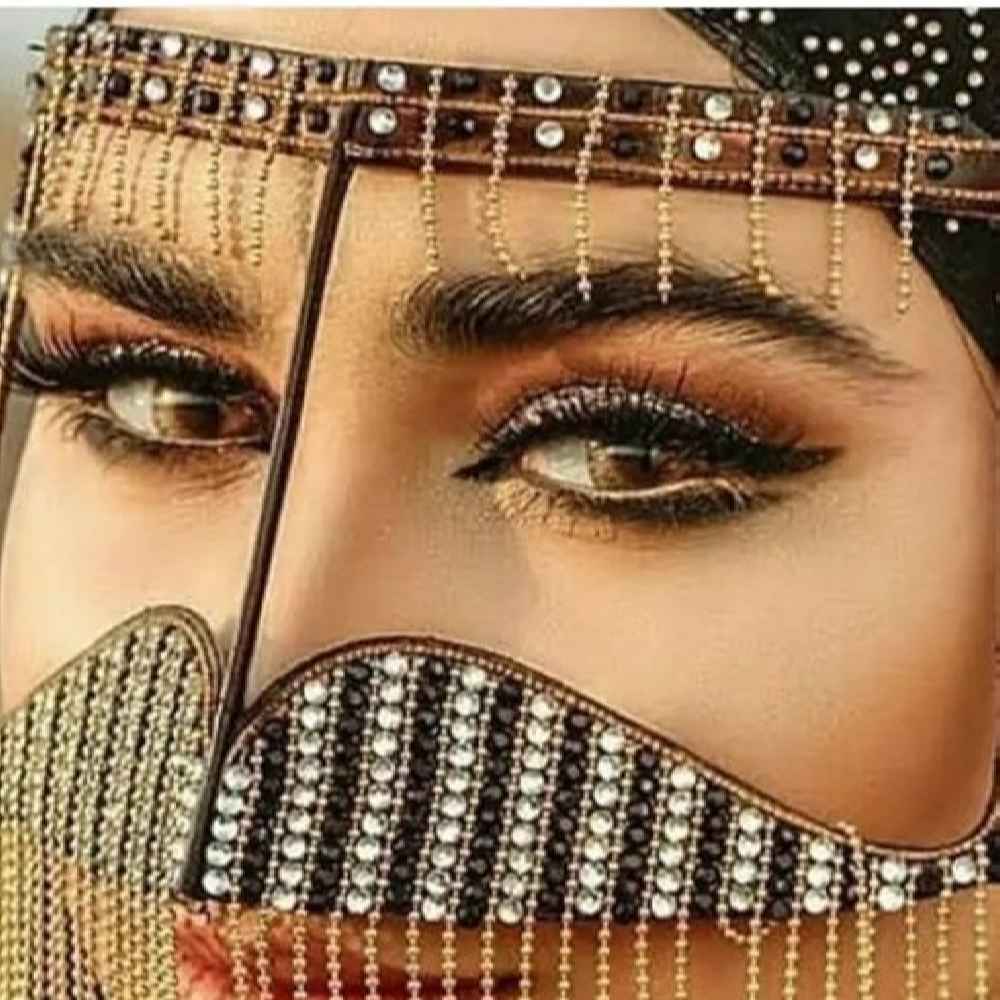 Handgefertigte Strass-Omani Burka - Golf-Burqa Ilia