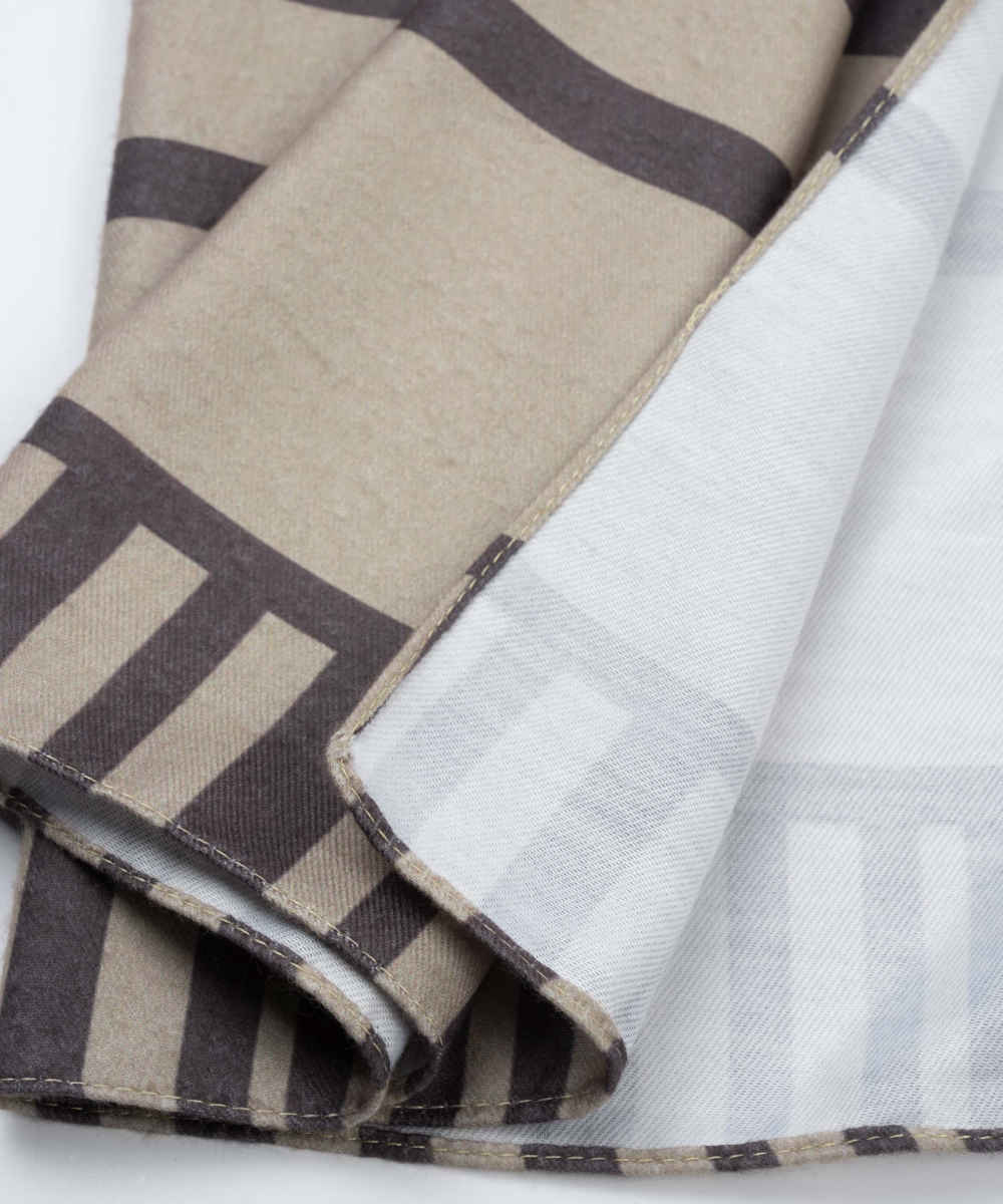 Bedruckter Schal für Frauen Künstlerisch & Leicht Mina