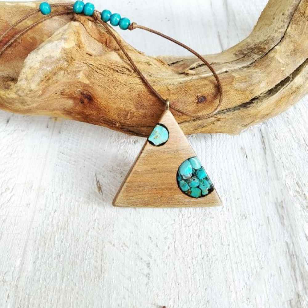 Holz-Pendant Halskette mit Türkis Künstlerischem Stil Dreieck