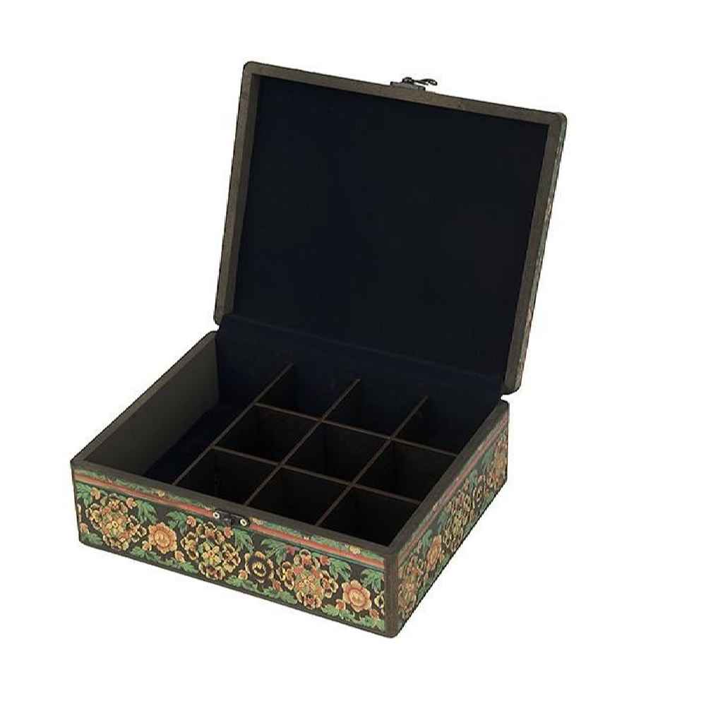 Handgefertigte Holz-Schmuckbox mit persisch inspiriertem Muster – Mahi