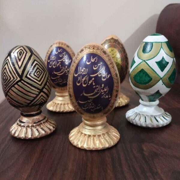 Elegante Töpferware Haftseen Eier für Nowruz Persisches Neujahr Eyd