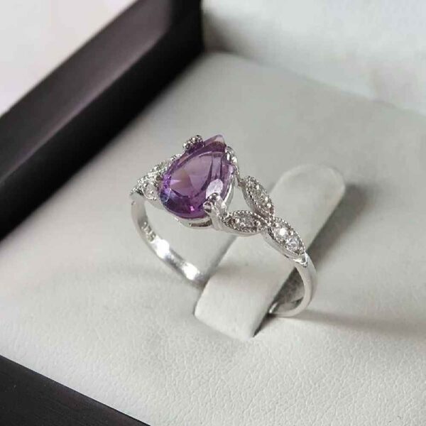 Lila Amethyst Silberring für Damen Nazanin