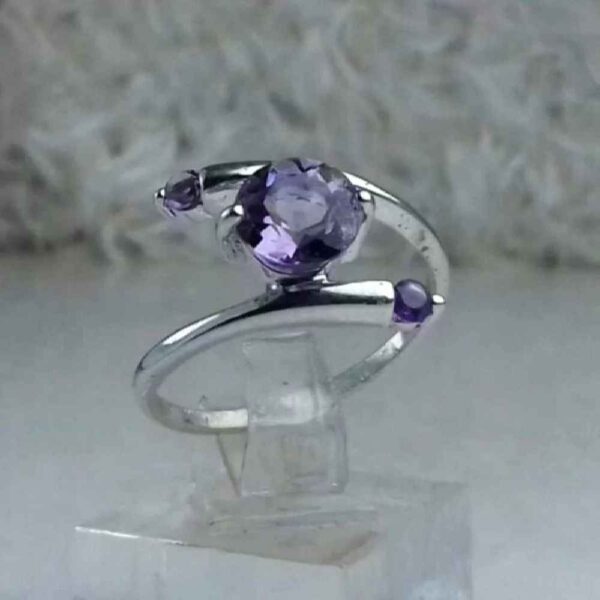 Lila Amethyst Silberring für Damen Asli