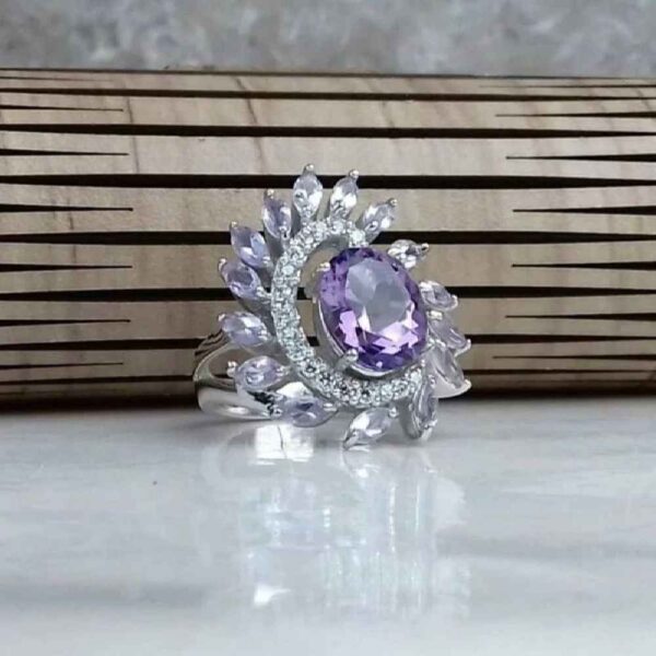 Lila Amethyst Silberring für Damen Mona