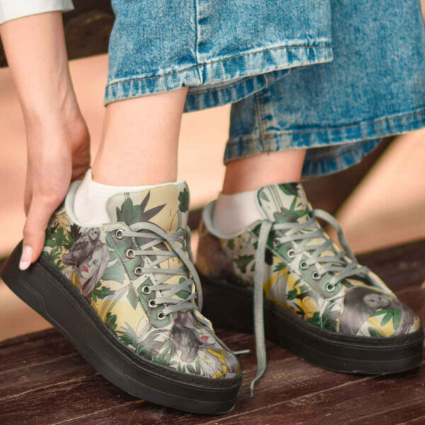 Graffiti-Print Sneakers - Damenchic Freizeitschuhe Modell Elina