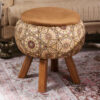 Runder Samt-Hocker mit Holzbeinen, inspiriert von persischer Kunst, Braun Raha