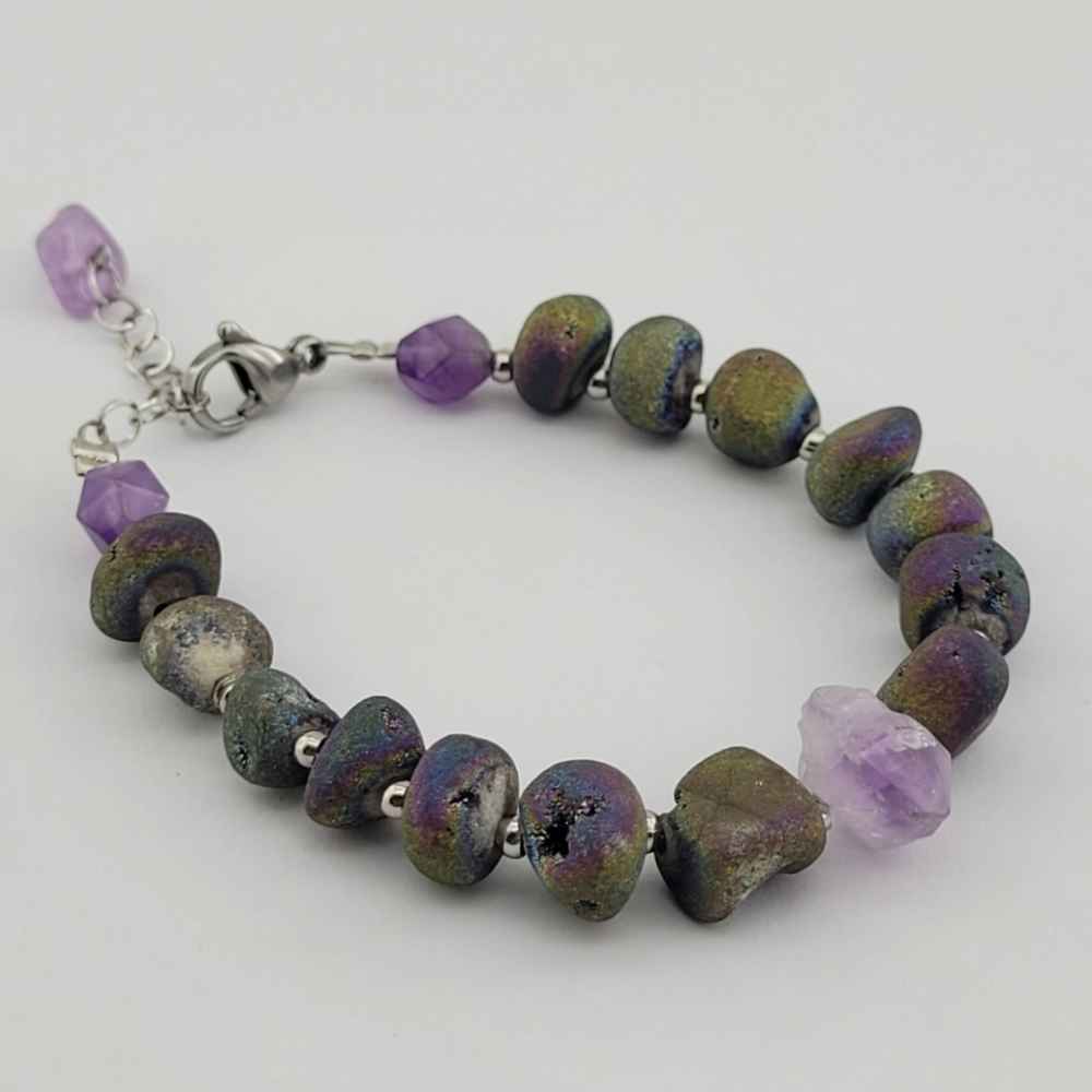 Perlenarmband für Damen – Feuerachat- und Amethyststeine