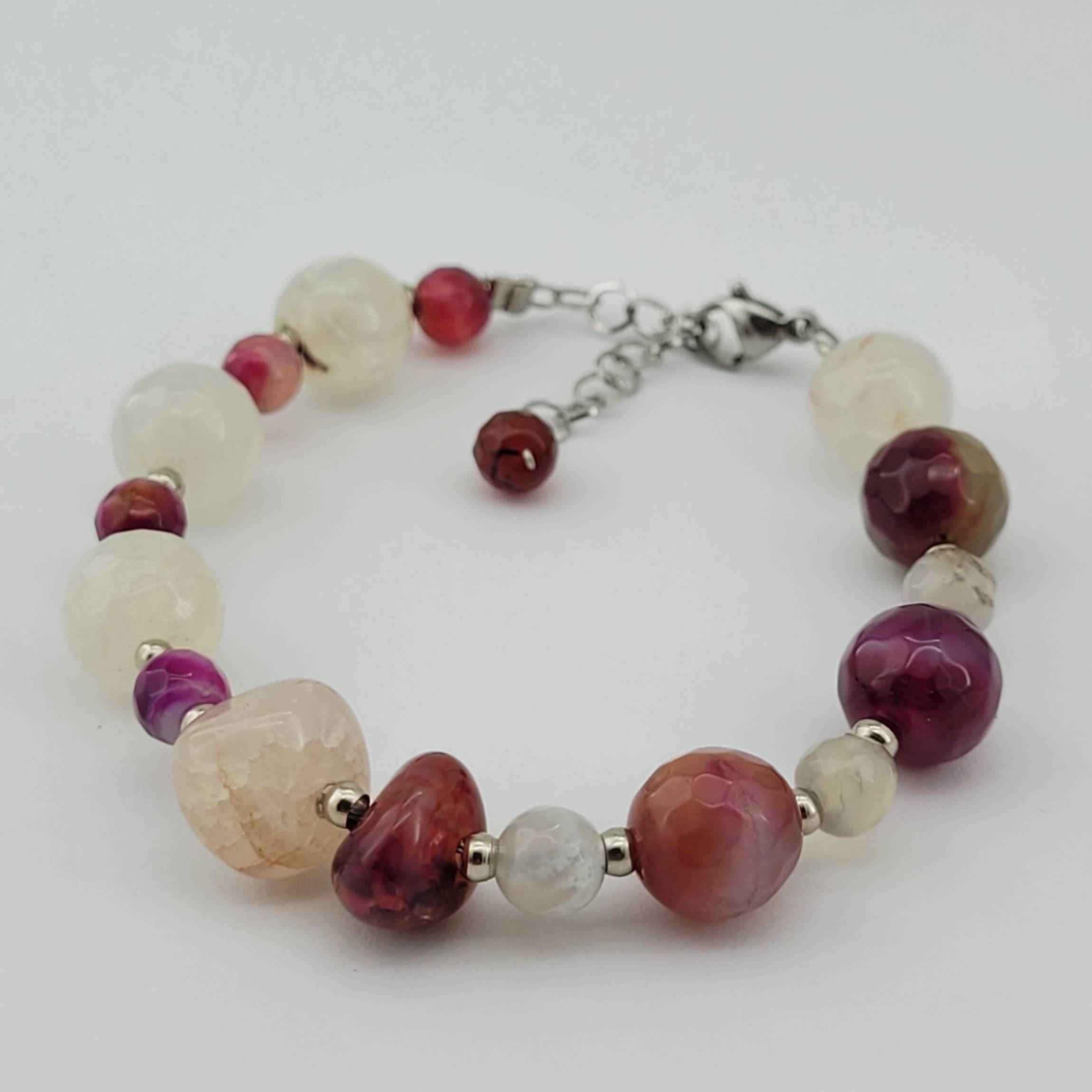 Perlenarmband für Damen – Hakik- und Quarzsteine
