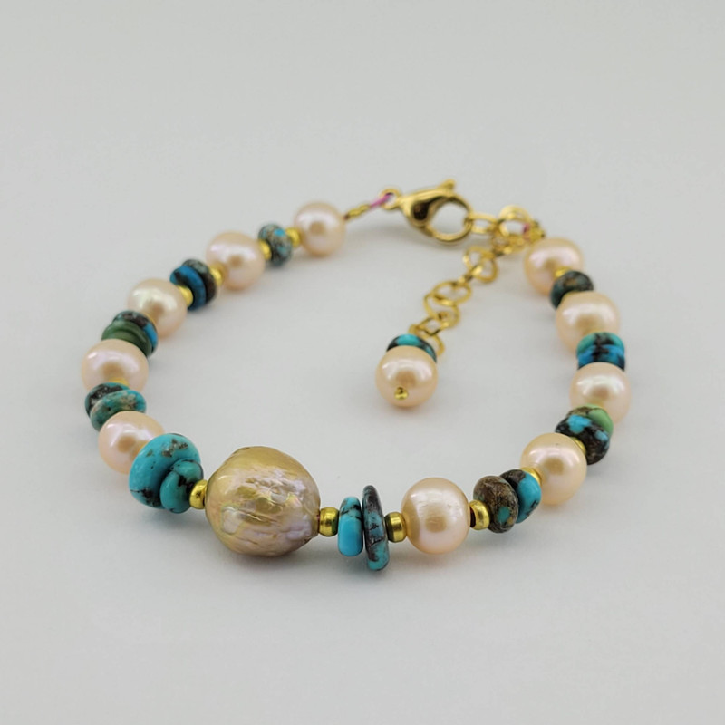 Perlenarmband für Damen – Perlen- und Türkisstein