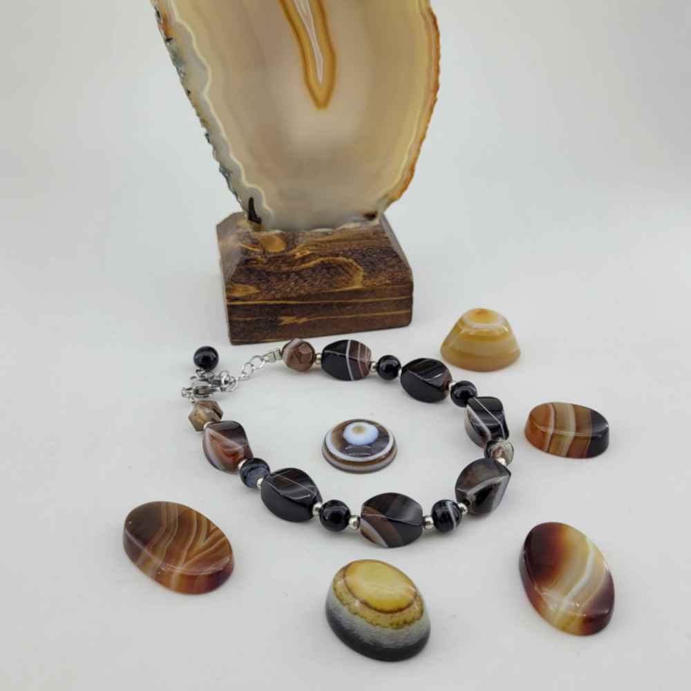 Perlenarmband für Damen – Sulemani Hakik Stein