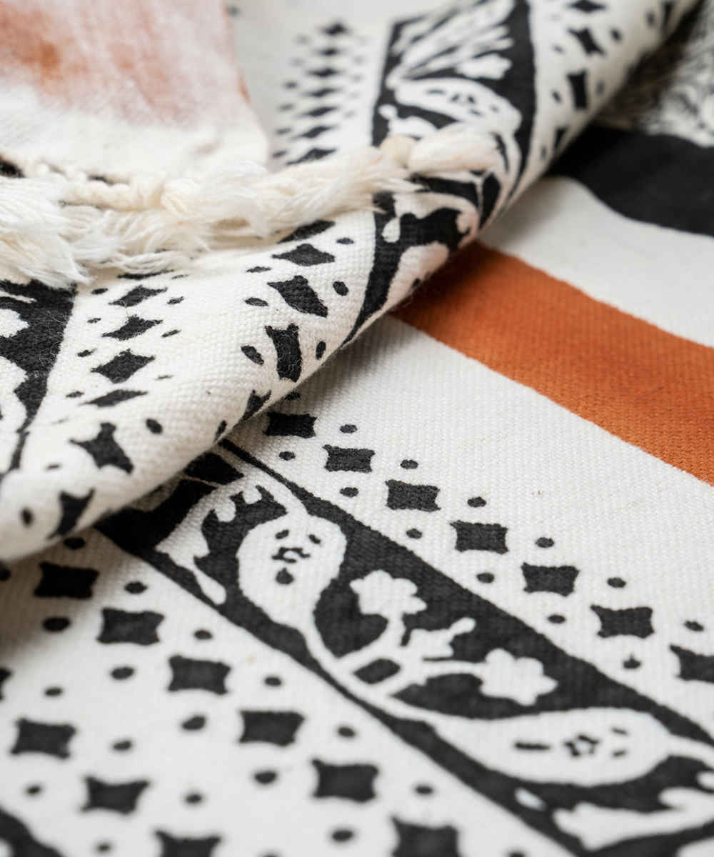 Leinen Tischdecke Blockdruck Modell Kaaj