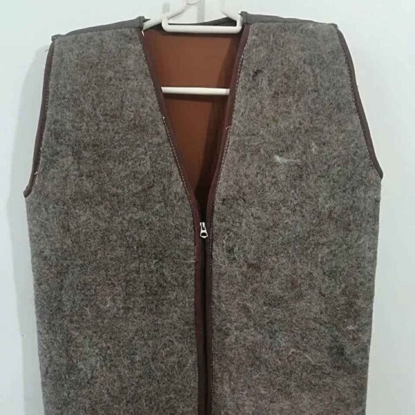 Weste aus natürlicher Kamelwolle Modell Tanpoosh