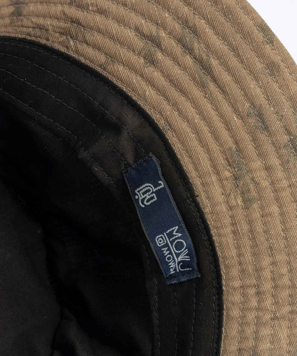 Künstlerisch gestalteter Bucket Hat mit iranischem Razm-Muster