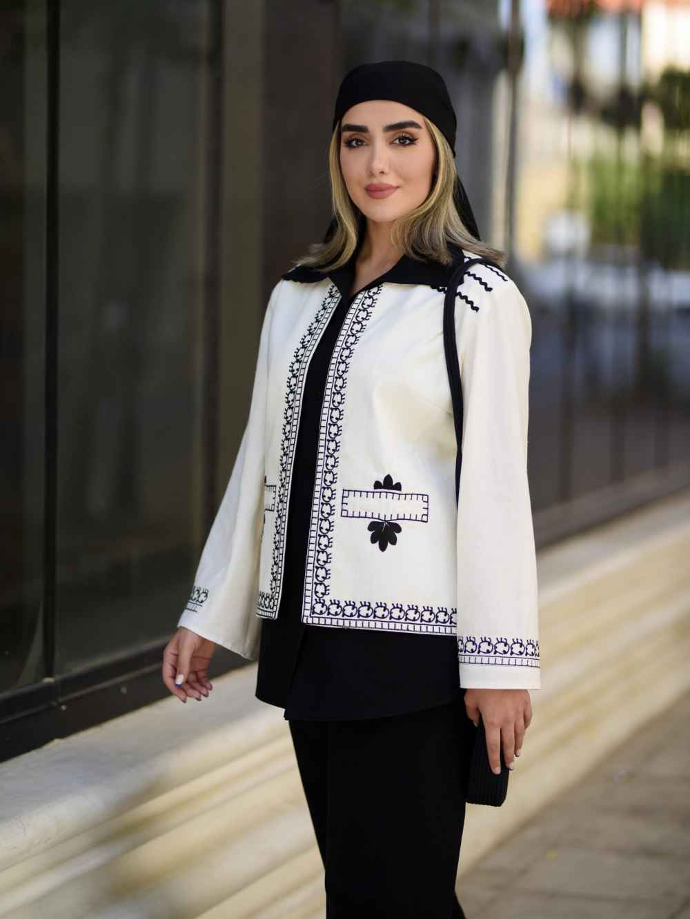 Persisches besticktes Manto & Hosen-Set Modell Helena