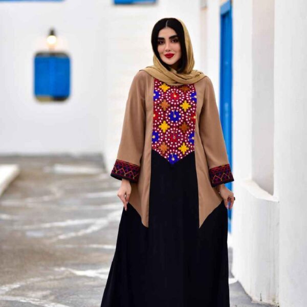 Damen Langarm Besticktes Kleid Geeignet für Outdoor-Stil Modell Asoo