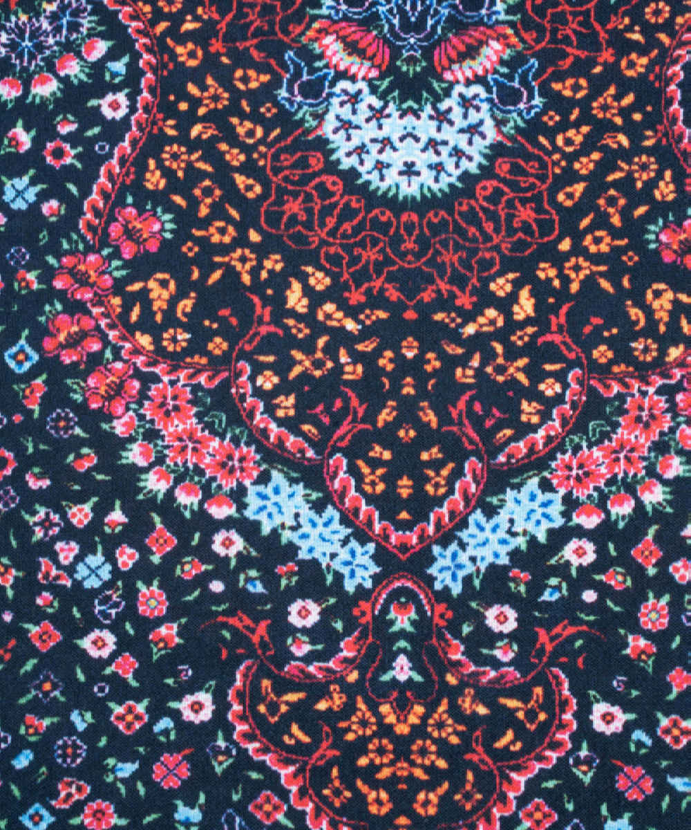 Bedruckter Schal für Frauen Künstlerisch & Leicht Blumendesign