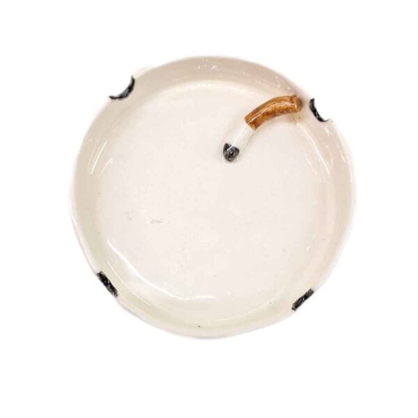 Handgefertigter Keramik-Aschenbecher – Künstlerisches Zigaretten-Design
