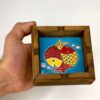 Persischer Holz-Aschenbecher – Traditionelles Fisch-Kachel-Design