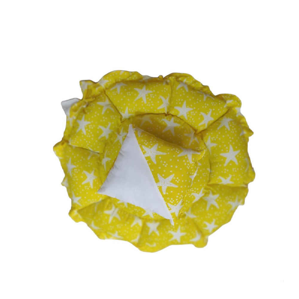 Gelbes Baumwoll Baby Nest Modell Mobin