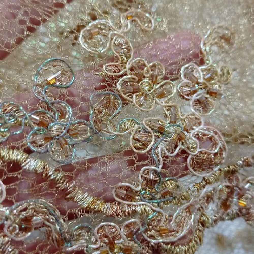 Traditionelles kurdisches Damenkleid Modell Afsoon