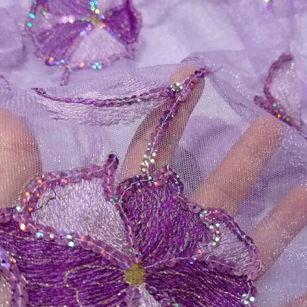 Traditionelles kurdisches Damenkleid Modell Spring