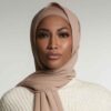 Beiges Chiffon Kopftuch Schal Hijab für muslimische Frauen