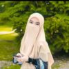 Cremefarbener Islamische Crepe quadratische Schal- & Halbe Niqab-Set für Frauen
