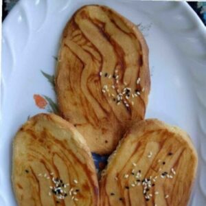 Persisches Trockenbrot – Traditionelles persisches Trockenbrot aus Lasht-e Nesha