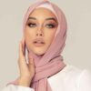 Pinkes Chiffon Kopftuch Schal Hijab für muslimische Frauen