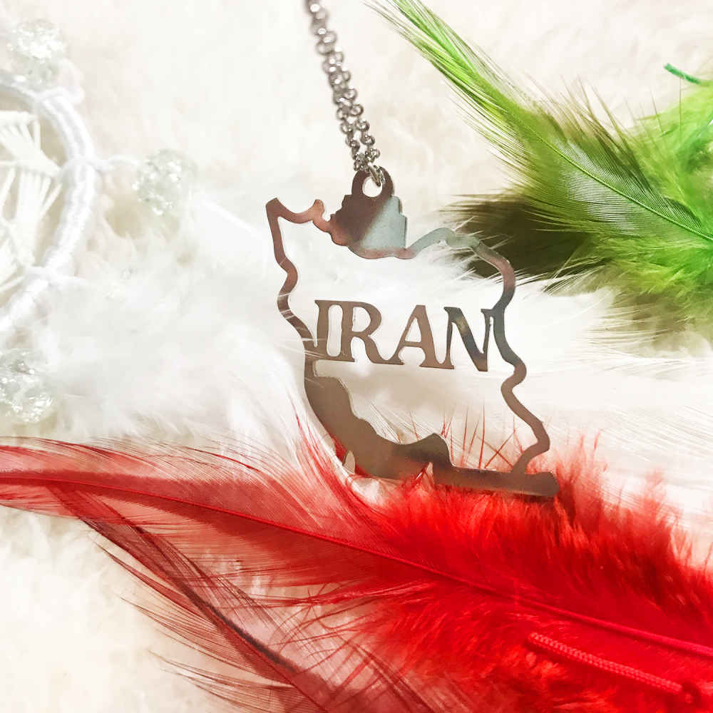 Minimalistische Halskette mit Iran-Karten-Design