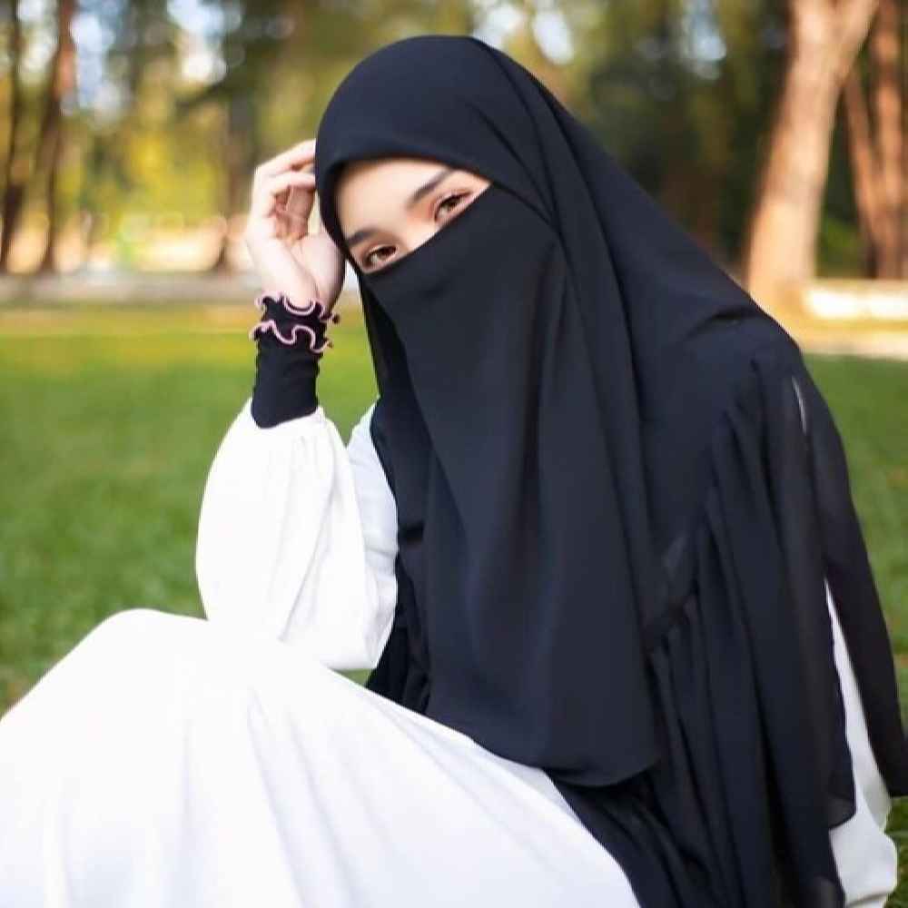 Schwarzer Islamische quadratische Schal- & Halbe Niqab-Set für Frauen